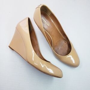 Coach | Rileigh‎ Patent Leather Wedge Pumps 8.5, Tan